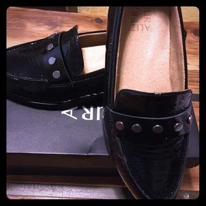 Naturalizer Black Size 8.5. Brand new in box.